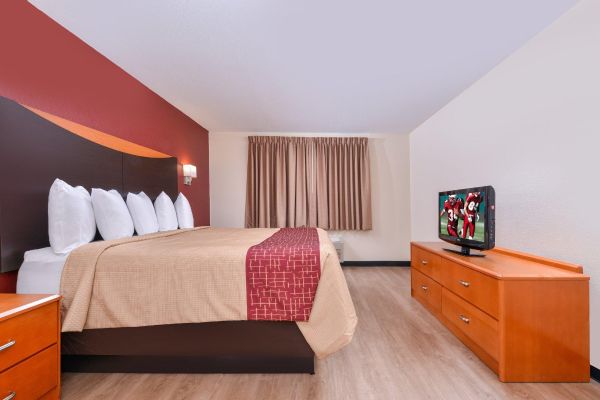 IL Red Roof Suites Danville (Rileysburg)